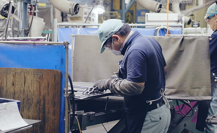 イメージ：塗装職場