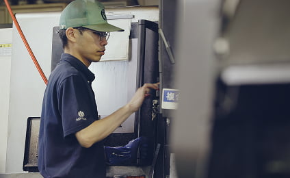 イメージ：機械職場