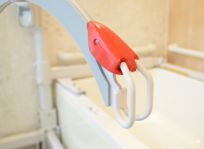 <br />
<b>Warning</b>:  Trying to access array offset on int in <b>/home/xs312937/iura.co.jp/public_html/manage/wp-content/themes/iura/single-products.php</b> on line <b>173</b><br />
